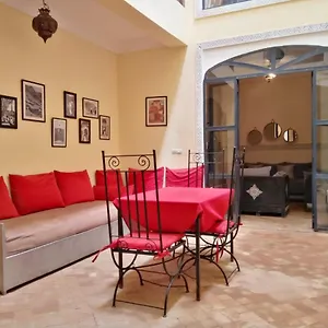 Сasa de vacaciones Dar Déboy
